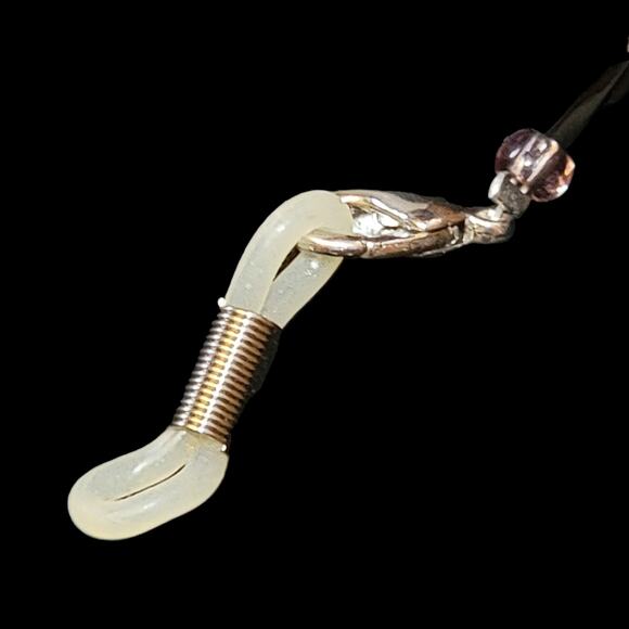 Eyeglass Lanyard‎ Strap Holder Sunglasses Purple Black Beaded 27" Womens Gift - Picture 3 of 3